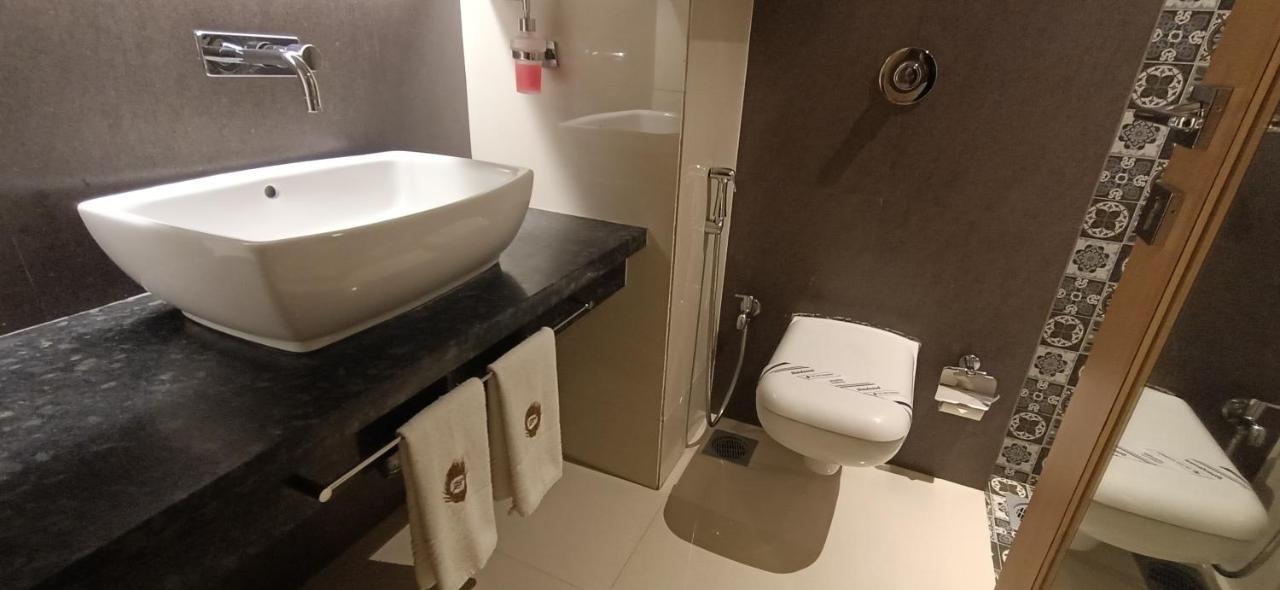 Gopalas Residency Kalyan-Bhiwandi Exteriör bild